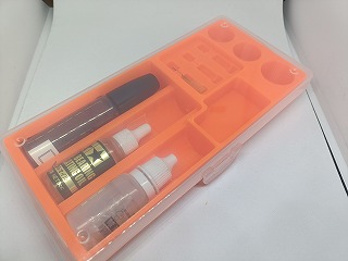 ケースの蓋を閉めてみる